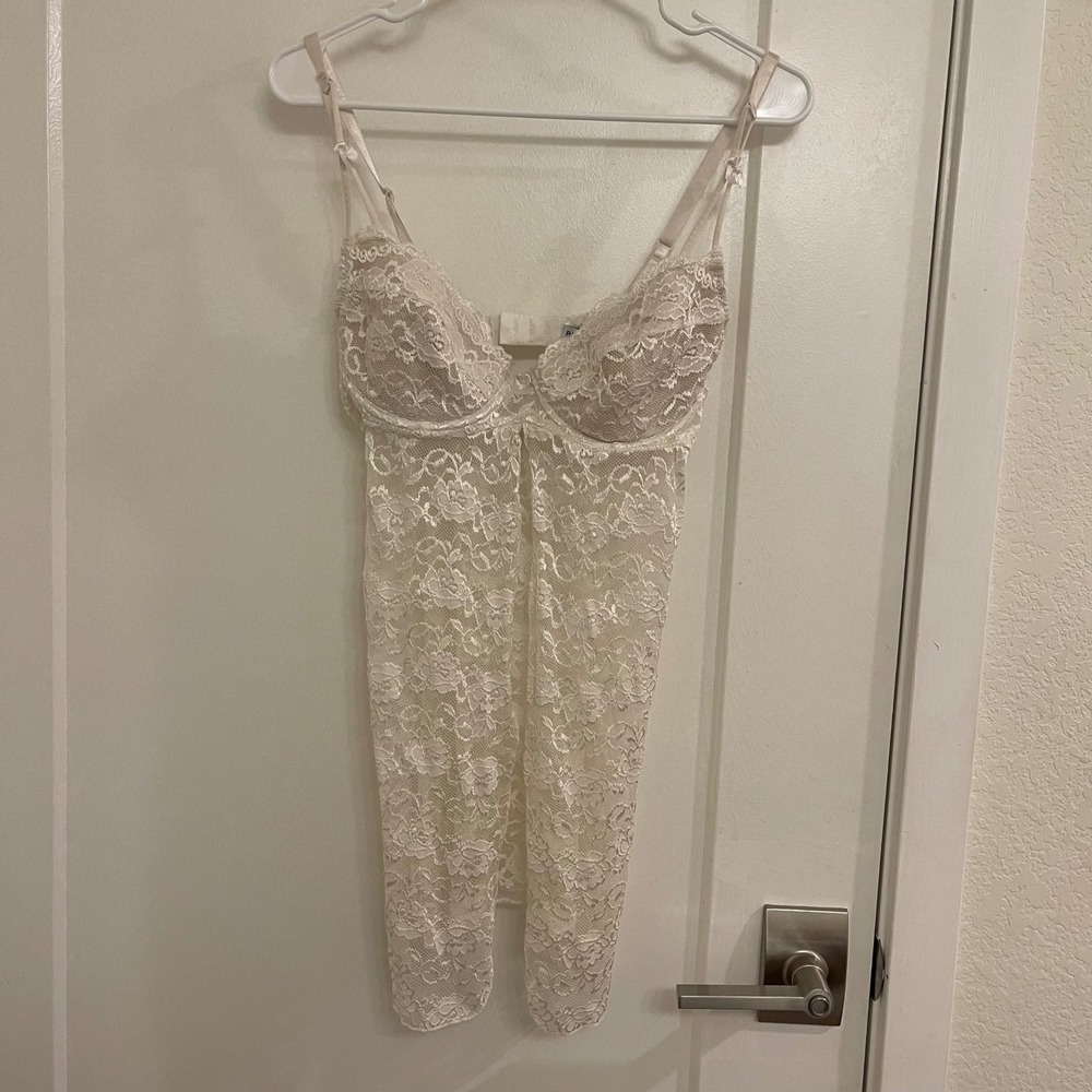 Vintage Y2K Rampage White Lace Romantic Wedding Classic Mini